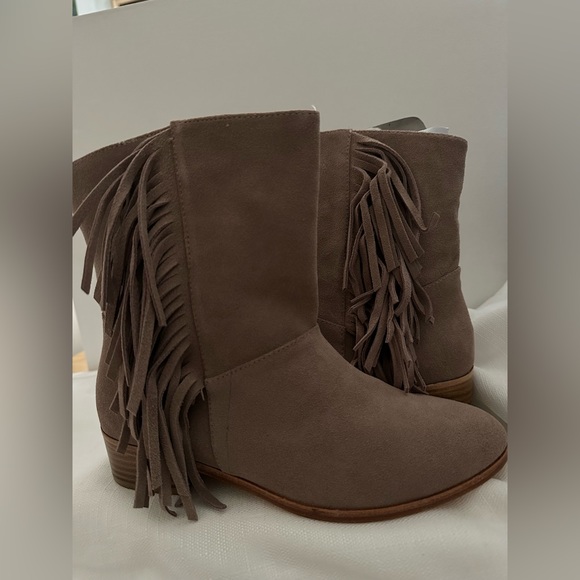Plomo Ranya Flat Boot with Fringes - Picture 5 of 10